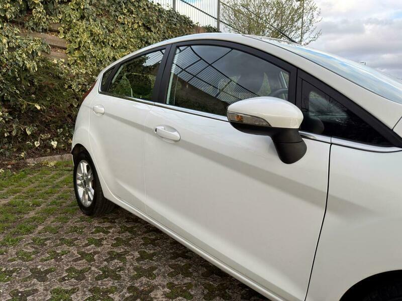 Ford Fiesta 1.0T Ecoboost Zetec Euro WU65FEM White #5