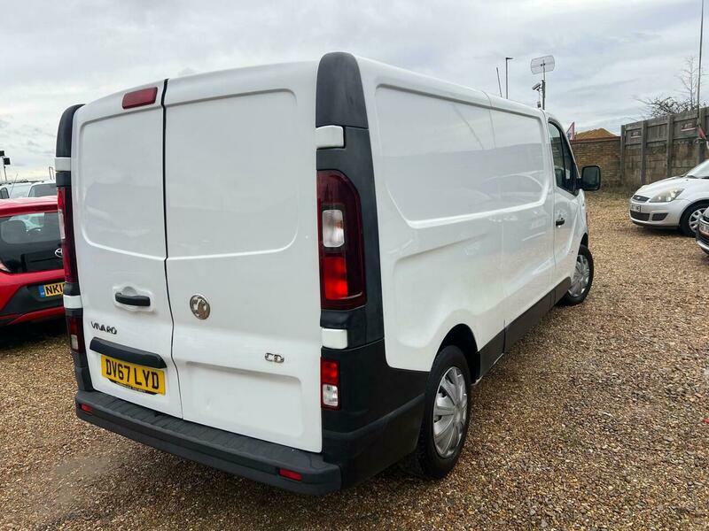 Vauxhall Vivaro 1.6 Cdti 2900 L2 DV67LYD White #6