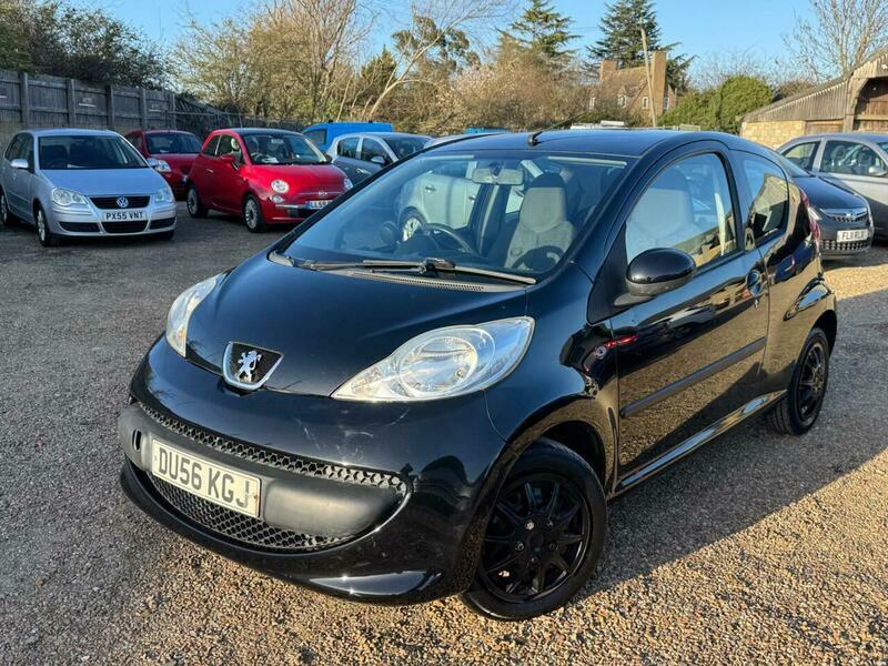 Peugeot 107 1.0 12V Urban 2 Black #4