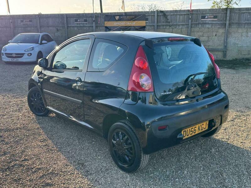 Peugeot 107 1.0 12V Urban 2 Black #3