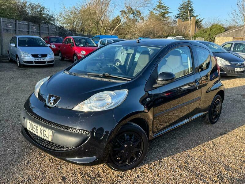 Peugeot 107 1.0 12V Urban 2 Black #5