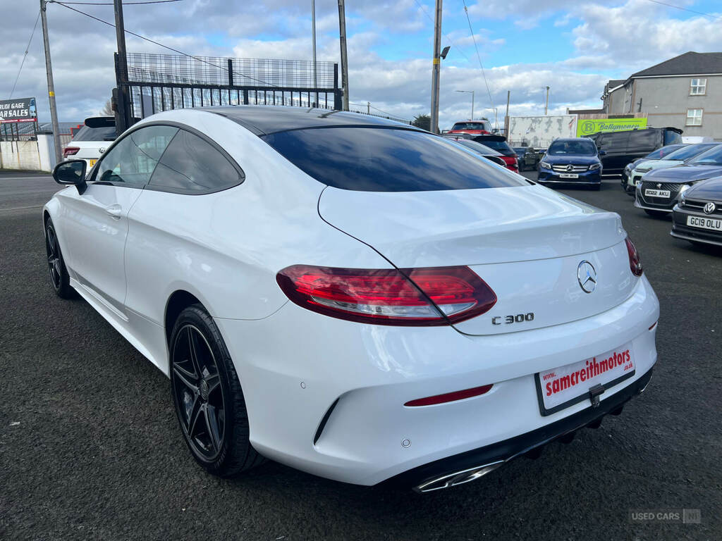 Mercedes-Benz C Class C300 Amg Line YD66DWY White #3