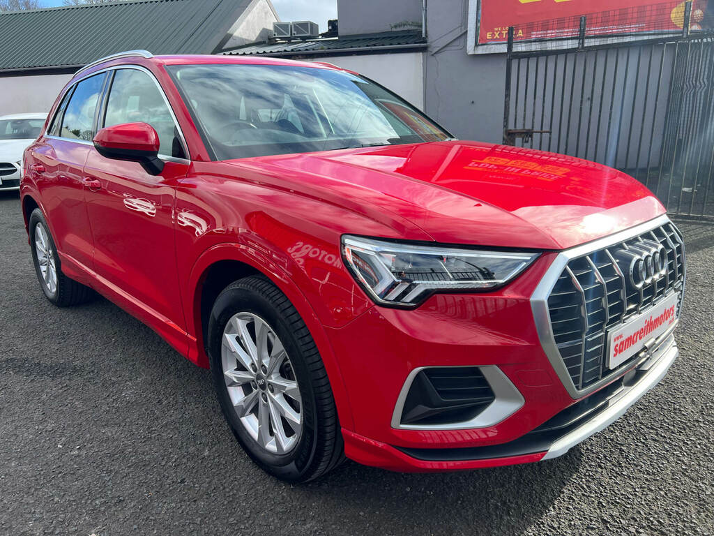 Audi Q3 35 Tfsi Sport S Tronic Red