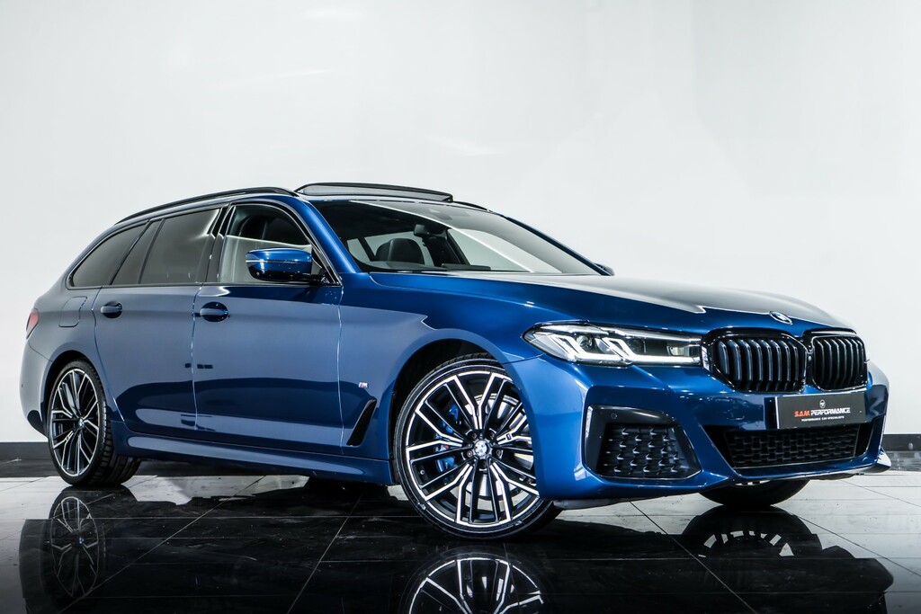 BMW 5 Series Estate 2.0 520D M Sport Touring 202121 Blue