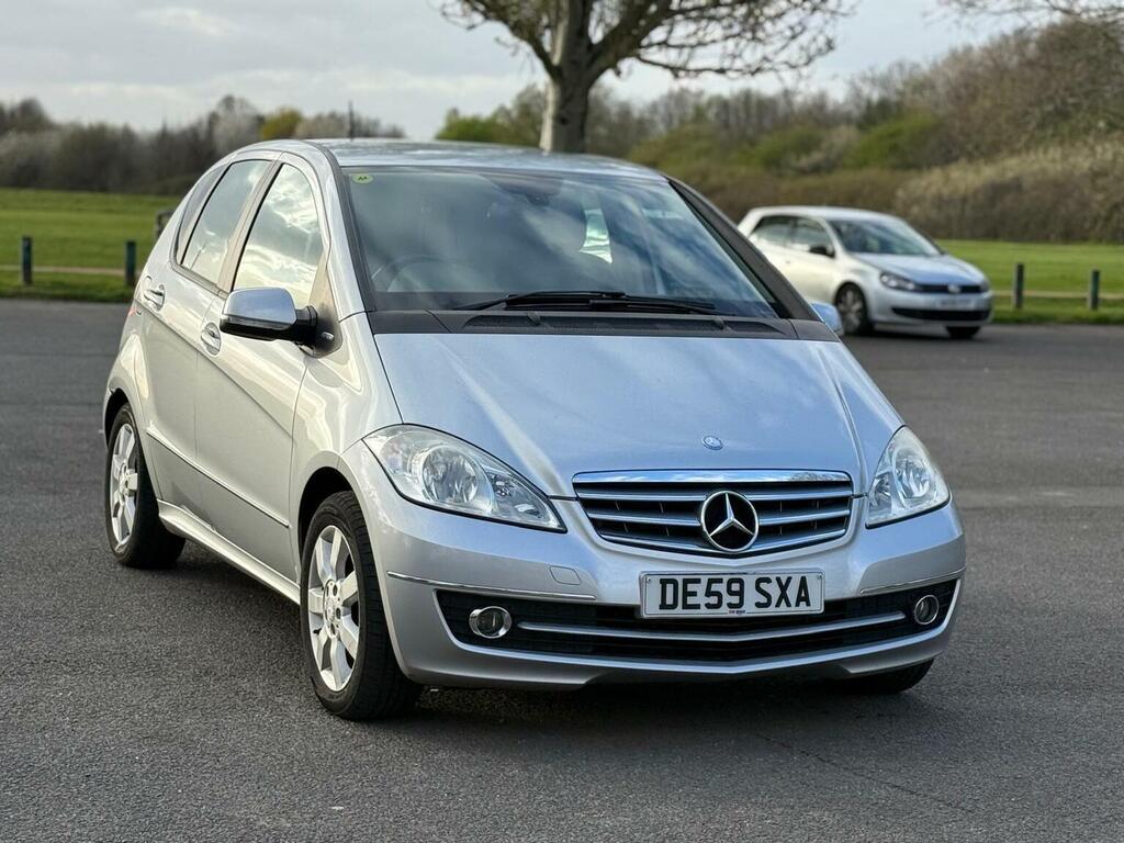 Mercedes-Benz A Class Hatchback 1.5 A160 Blueefficiency Elegance Se Silver