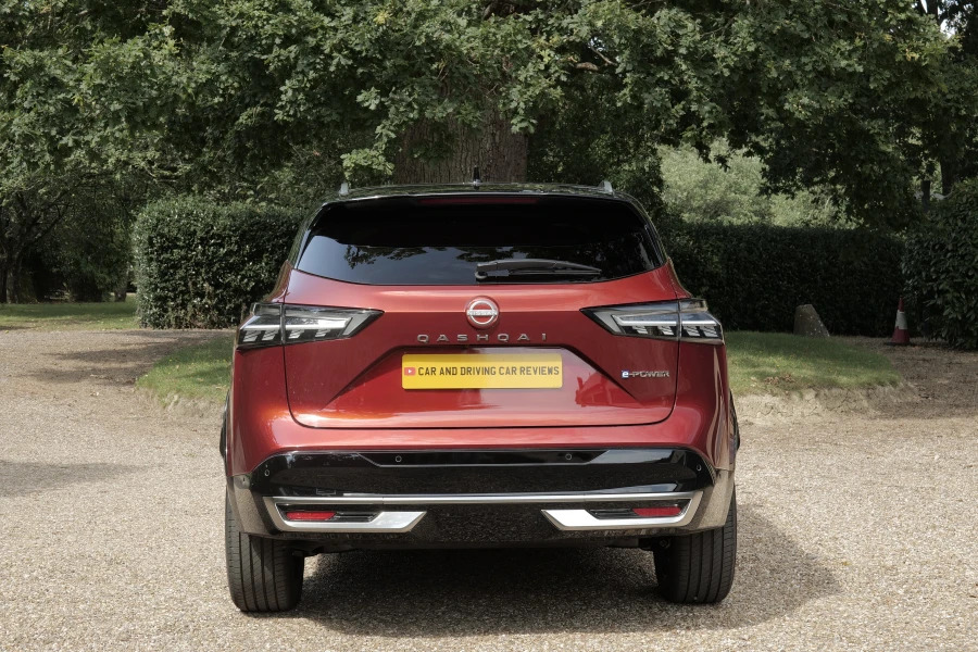 Nissan Qashqai Qashqai 1.5 E-power N-connecta Hatchback FH24OCM Black #6