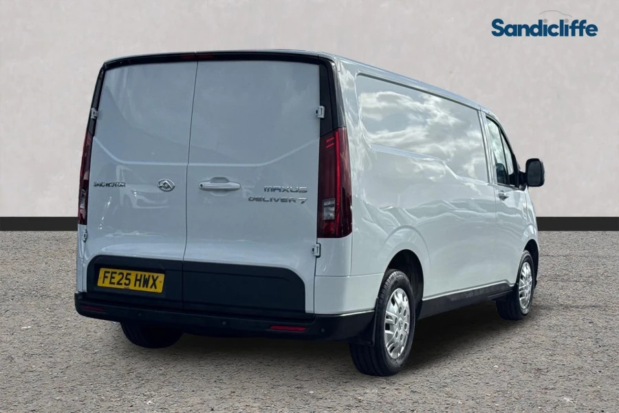 Maxus Deliver 7 Deliver 7 2.0 D20 H1 150 Van White #4