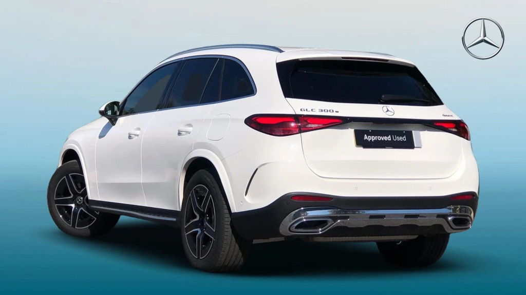 Mercedes-Benz GLC Class Glc 300 Amg Line E 4Matic KN75YKX White #2