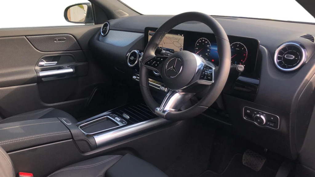 Mercedes-Benz GLA Class Gla 200 Sport Executive D KP75LDK Grey #3