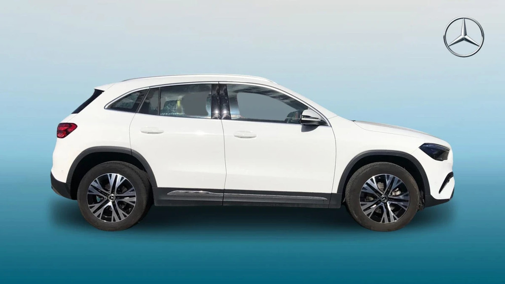 Mercedes-Benz GLA Class Gla 200 Sport Executive D KP75LDJ White #4