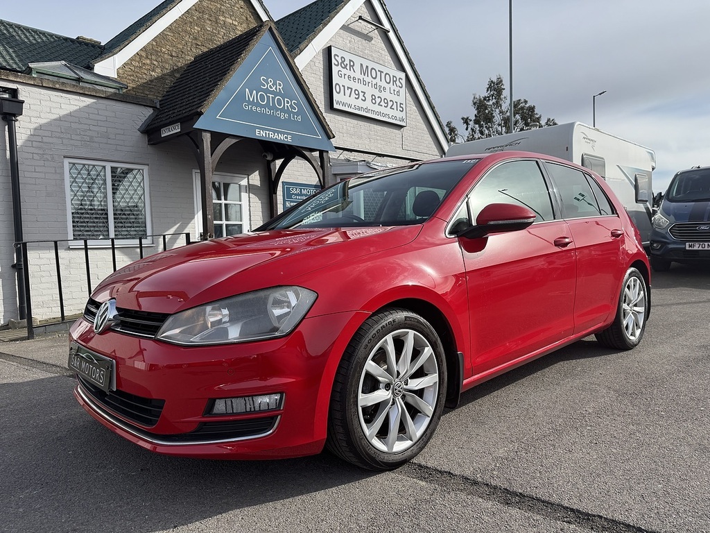 Volkswagen Golf Tdi Bluemotion Tech Gt YA64GWL Red #2
