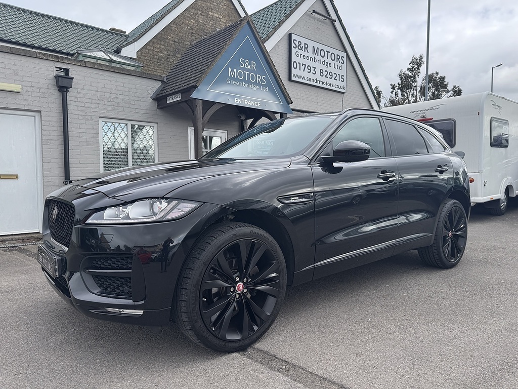 Jaguar F-Pace P250i R-sport Black
