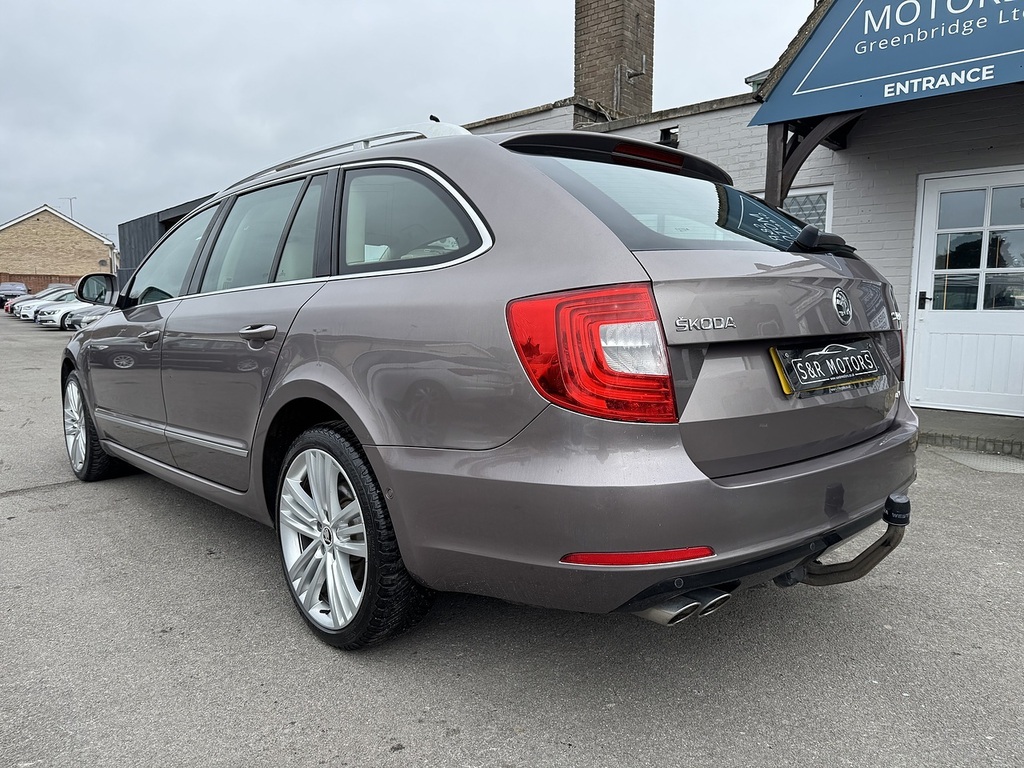 Skoda Superb Tdi Elegance PF63HUA Purple #6
