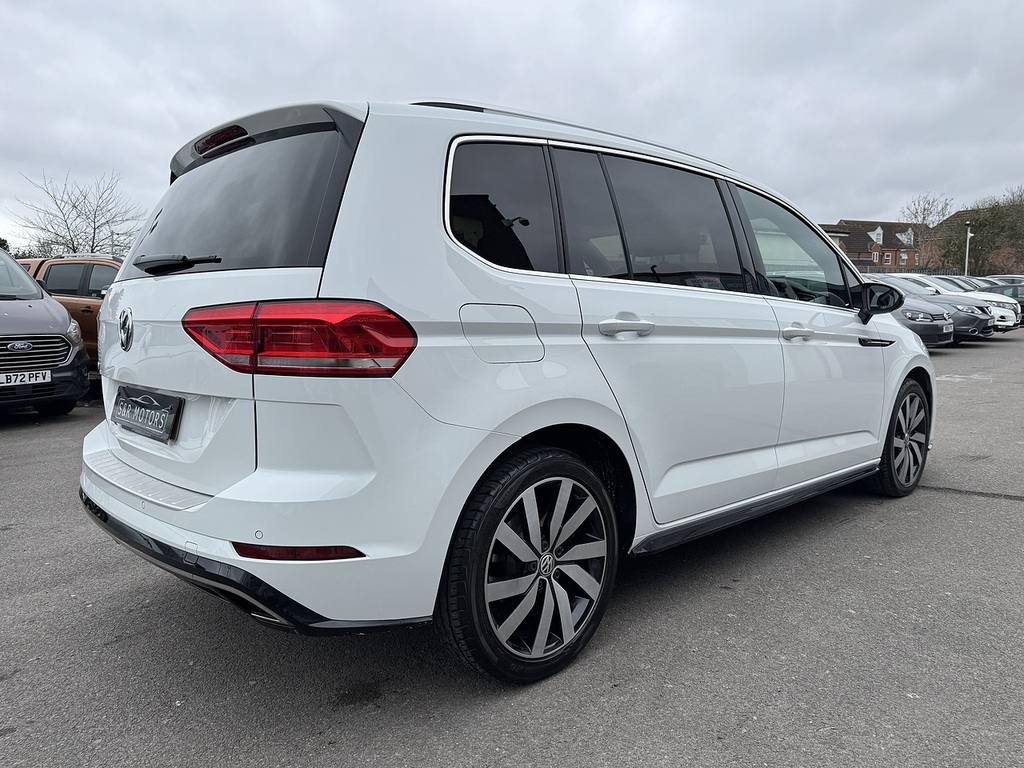 Volkswagen Touran Tdi R-line White #4
