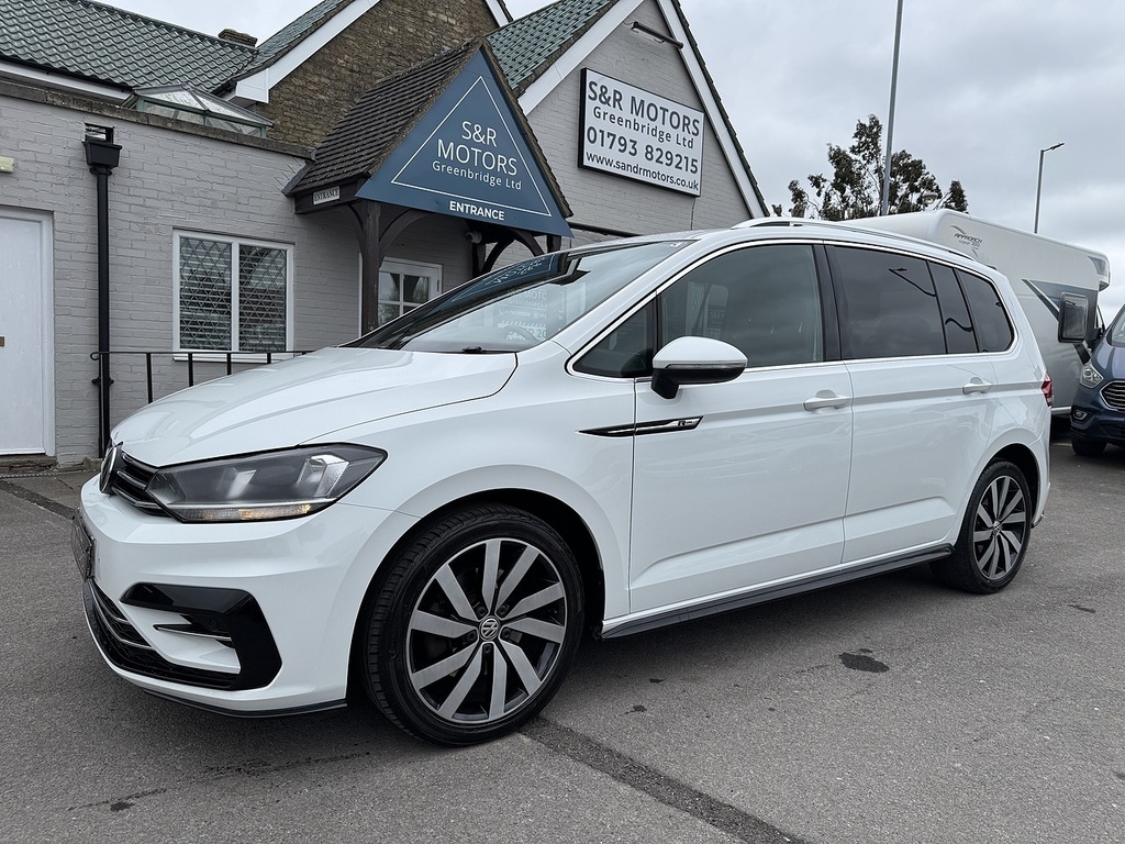 Volkswagen Touran Tdi R-line White #3