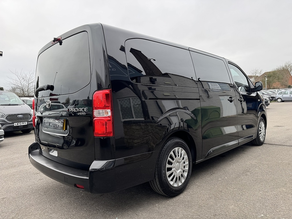 Toyota Proace Verso D Shuttle Black #4