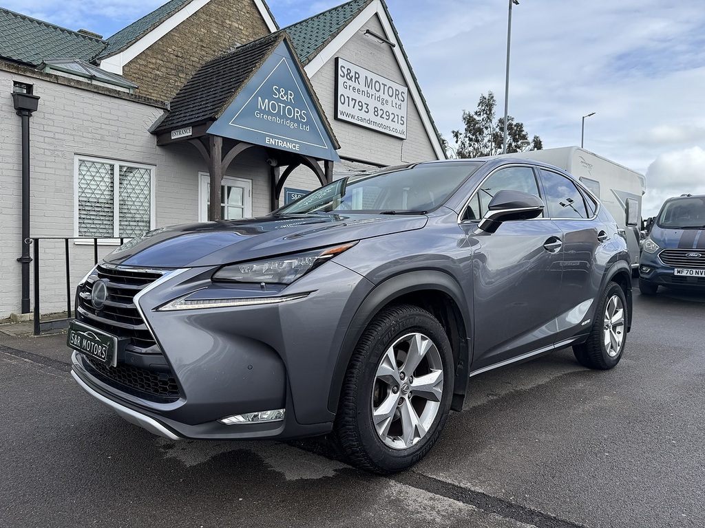Lexus NX 300H Premier DF64URO Grey #3