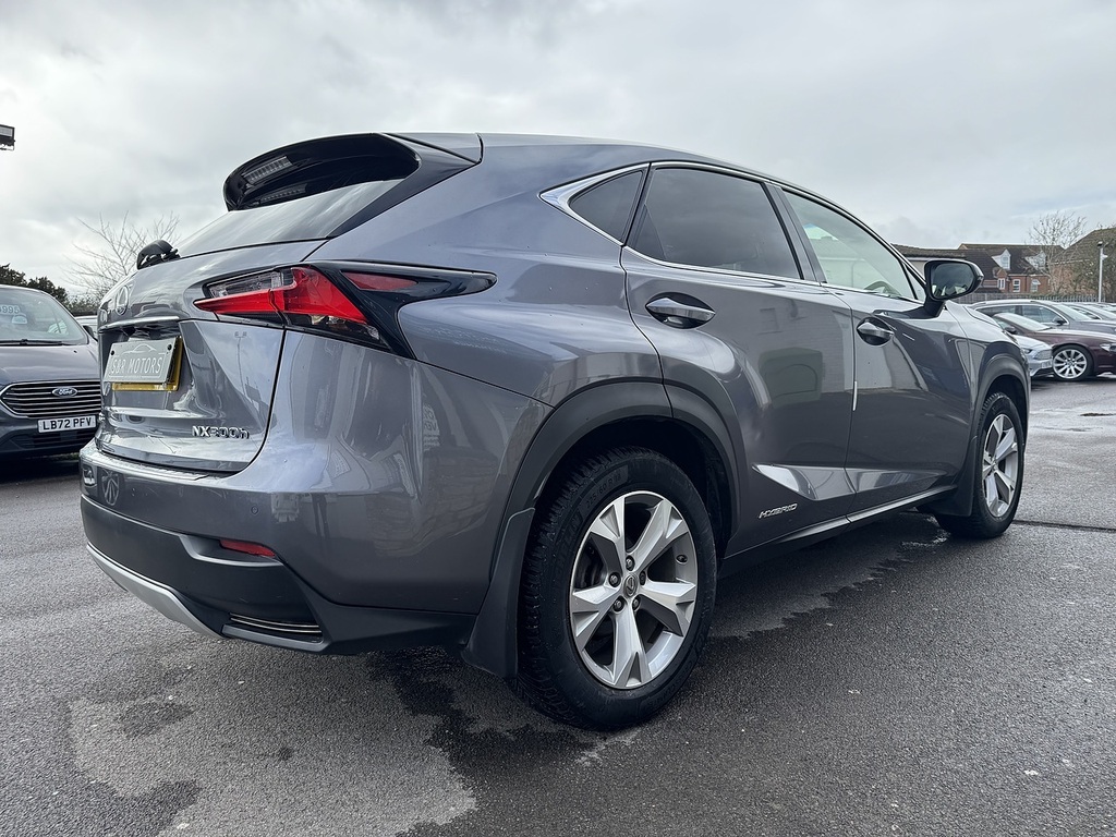 Lexus NX 300H Premier DF64URO Grey #4