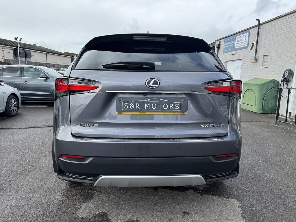 Lexus NX 300H Premier DF64URO Grey #5