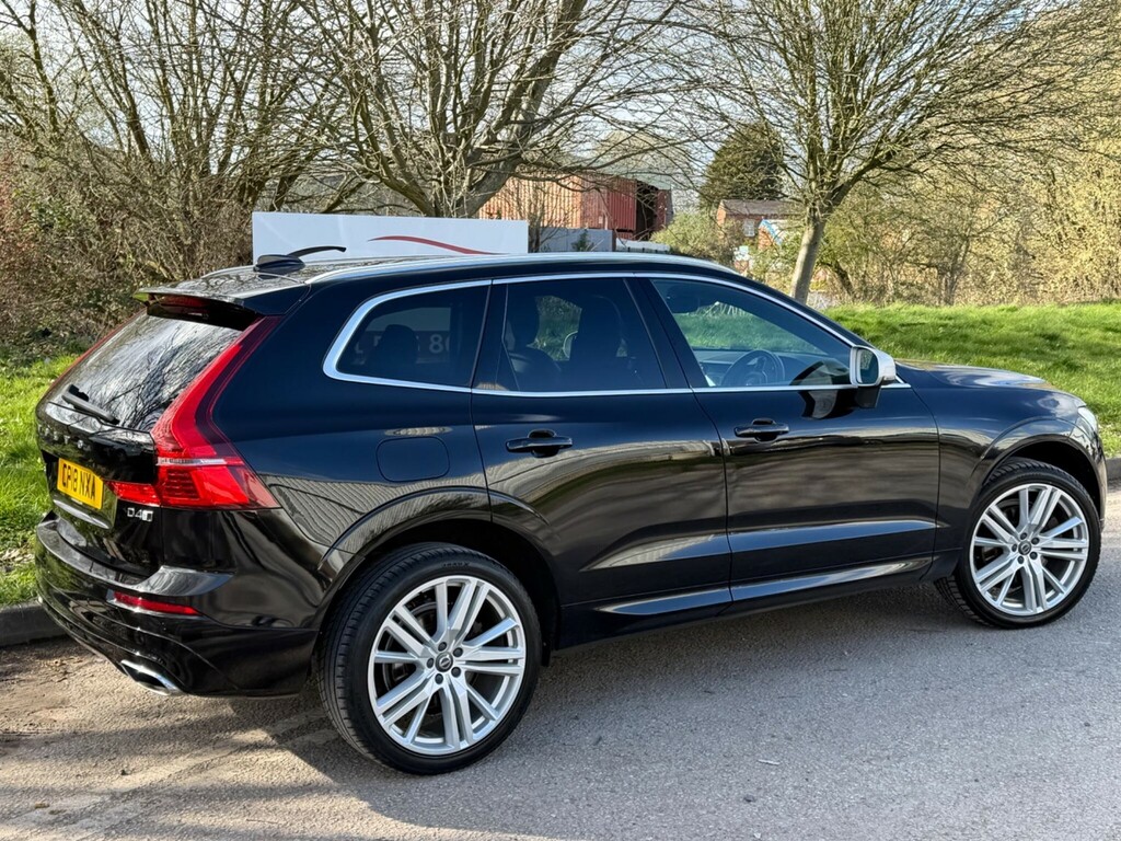 Volvo XC60 2.0 D4 R-design Pro Awd Euro 6 Ss CP18NXA Black #2