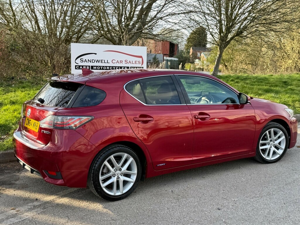Lexus CT 1.8 Premier Cvt Euro 6 Ss Red #4