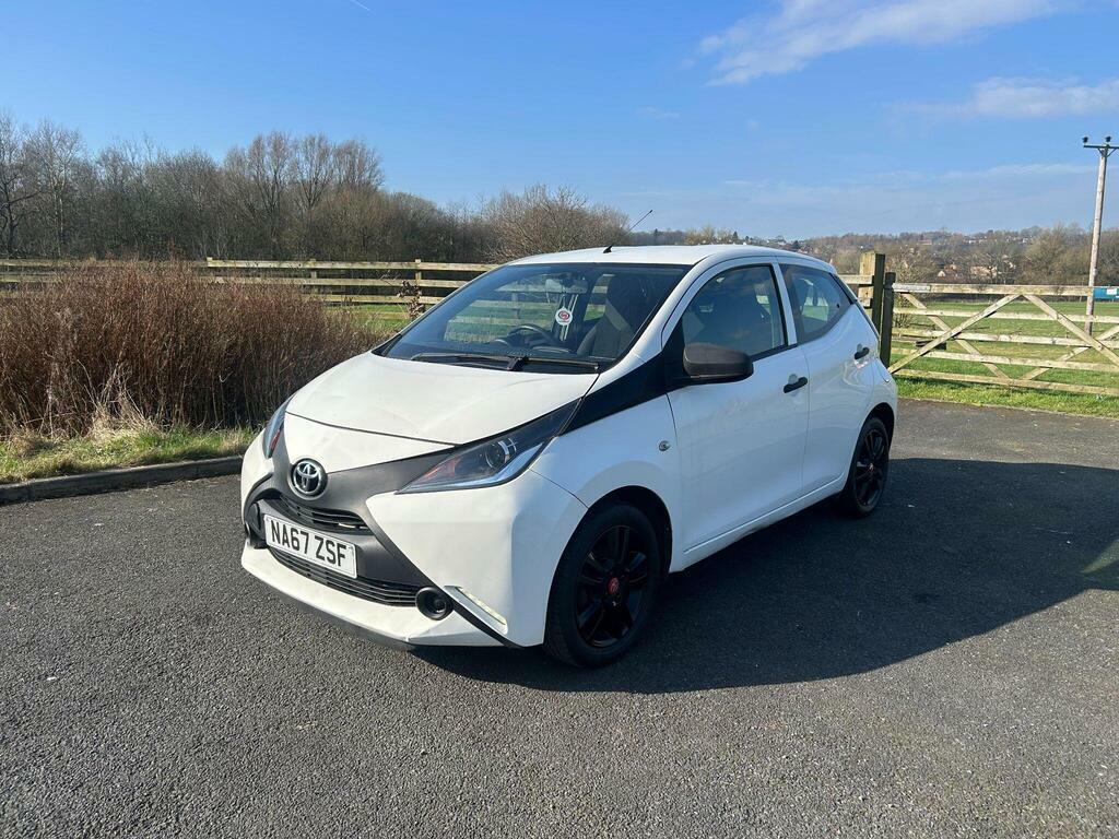 Toyota Aygo 1.0 Vvt-i X Euro 6  White #3