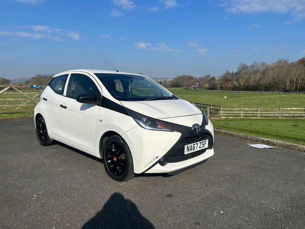 Toyota Aygo 1.0 Vvt-i X Euro 6 White