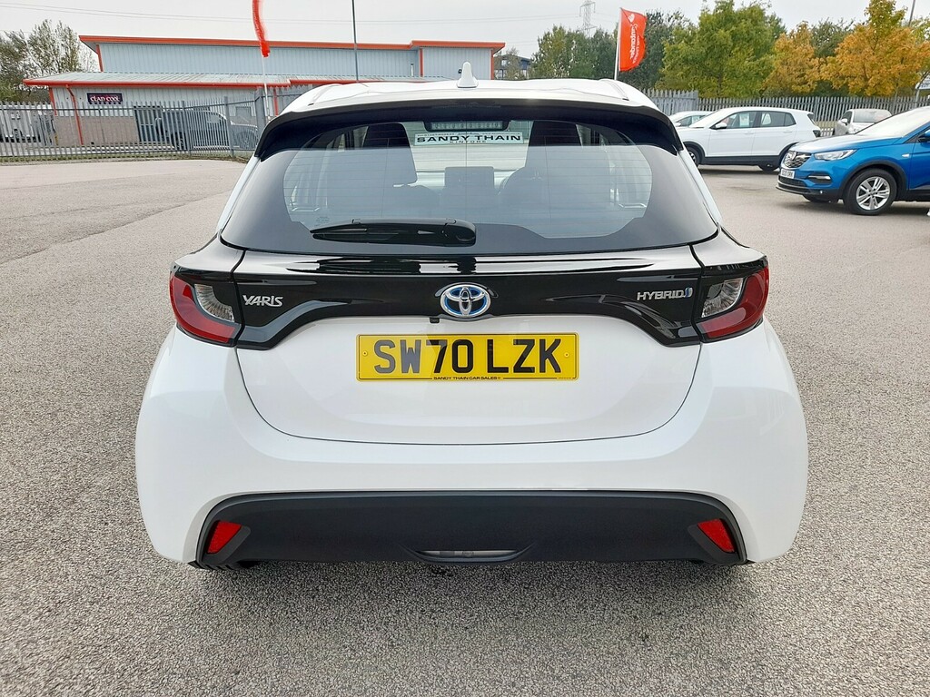 Toyota Yaris 1.5 Icon Fhev Hybrid SW70LZK White #5