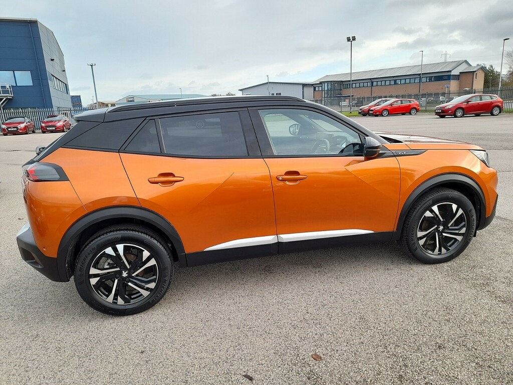 Peugeot 2008 1.2 Pure Tech 130 Gt Nav EK71LVM Orange #6
