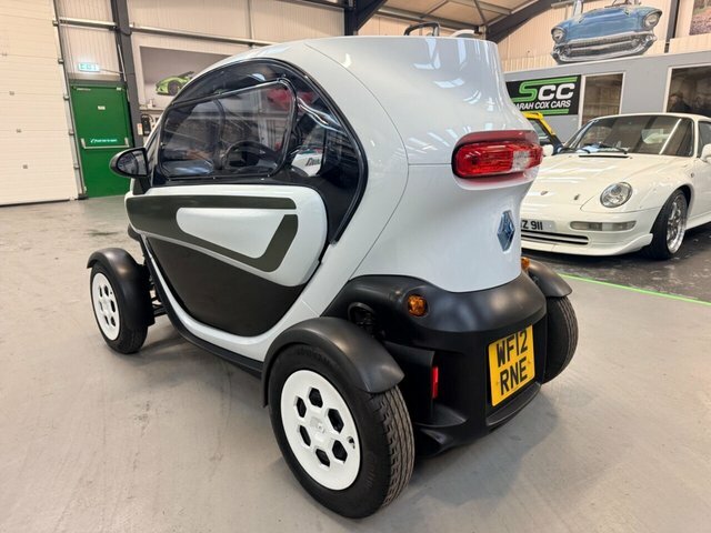 Renault Twizy 0L Colour 17 Bhp White #7
