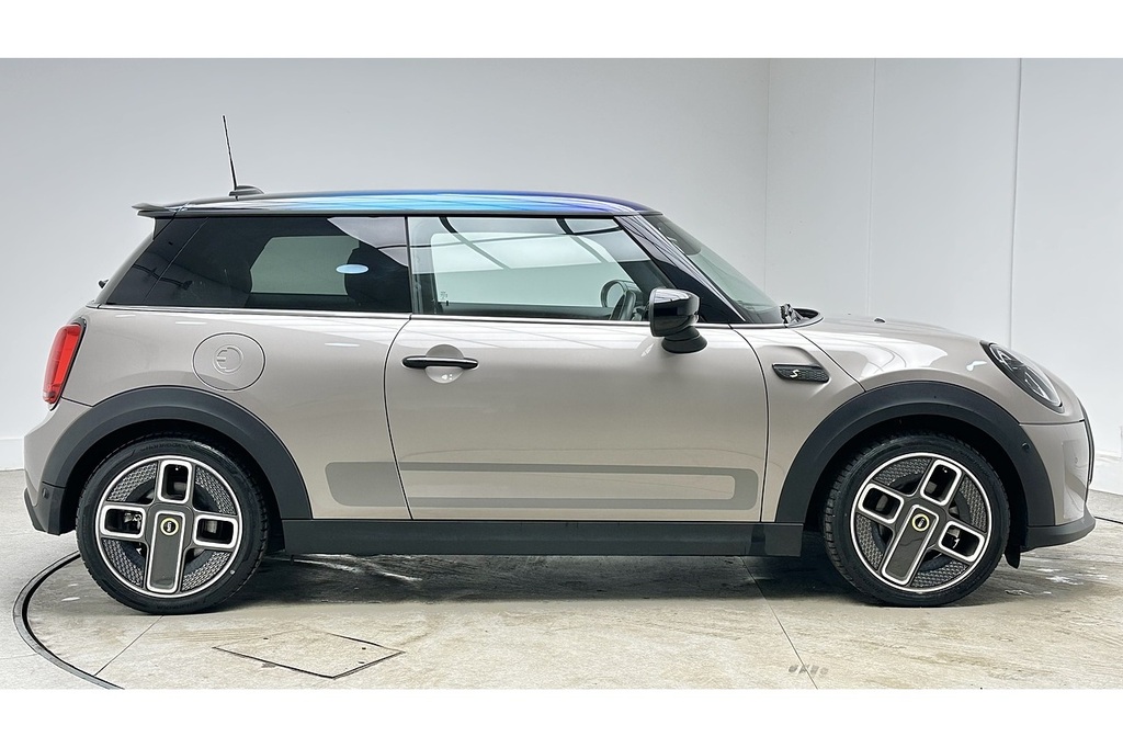 Mini Electric Cooper Se Collection Edition RV22UJJ Grey #4