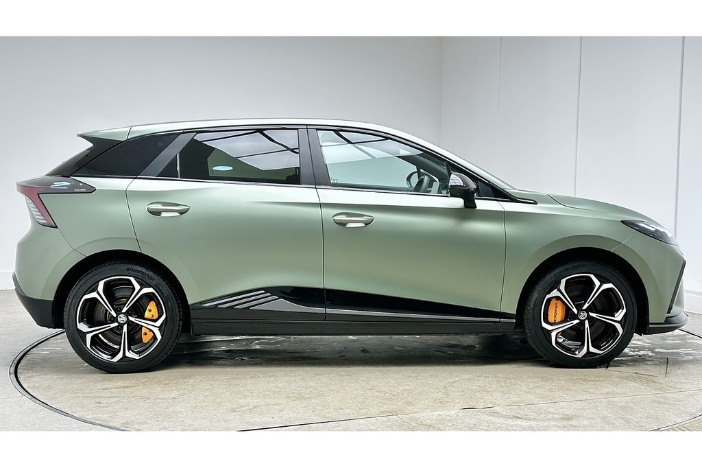 MG MG4 Xpower SO24AHL Green #4