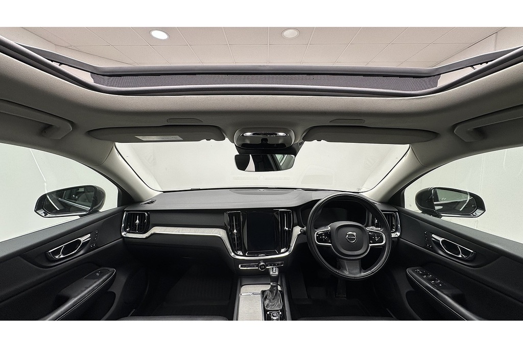 Volvo V60 D3 Inscription Pro AY68GKV Black #2