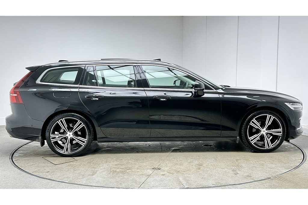 Volvo V60 D3 Inscription Pro AY68GKV Black #4
