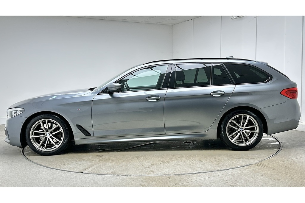 BMW 5 Series 520D M Sport YH69SDY  #6