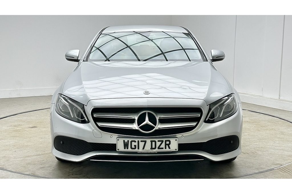 Mercedes-Benz E Class E220d Se WG17DZR Silver #3