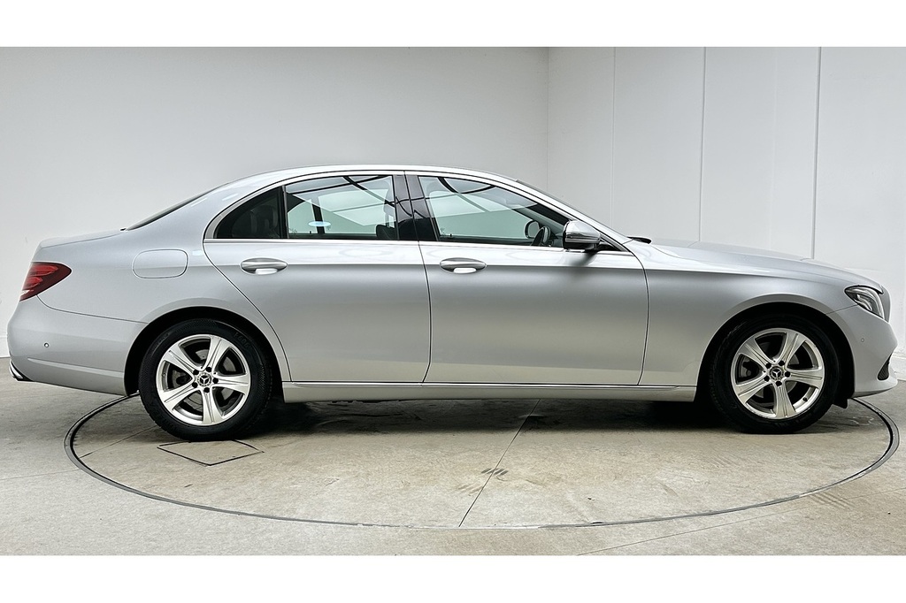 Mercedes-Benz E Class E220d Se WG17DZR Silver #4