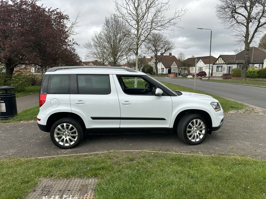Skoda Yeti Suv 1.2 Tsi Se 201414 FP14FKV White #3