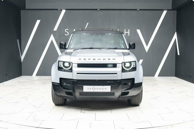 Land Rover Defender 2022 3.0 D300 Mhev X-dynamic Hse Suv Au YG71OAJ Silver #3