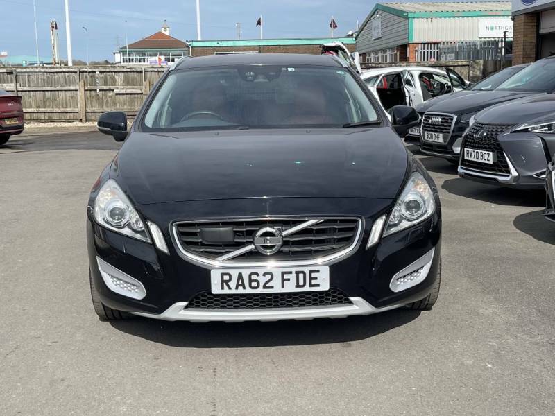 Volvo V60 T4 - 2022 72 RA62FDE Black #2
