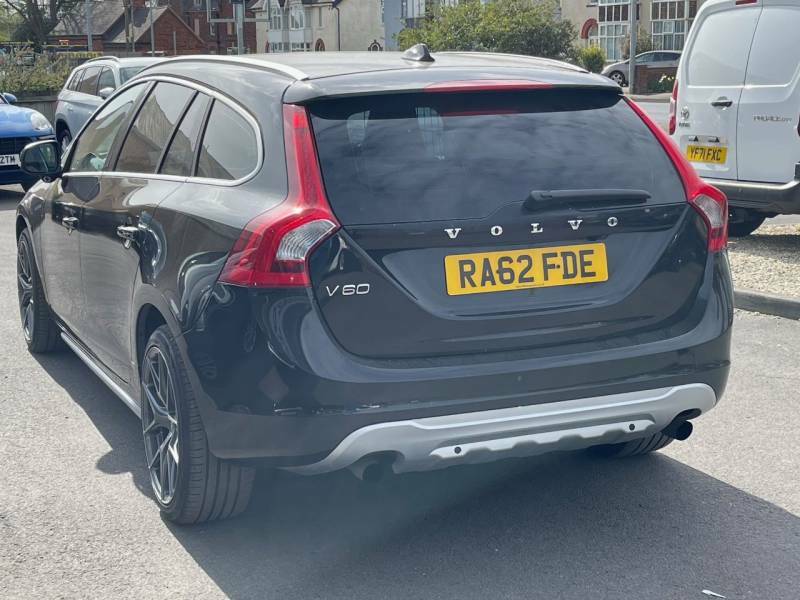 Volvo V60 T4 - 2022 72 RA62FDE Black #6