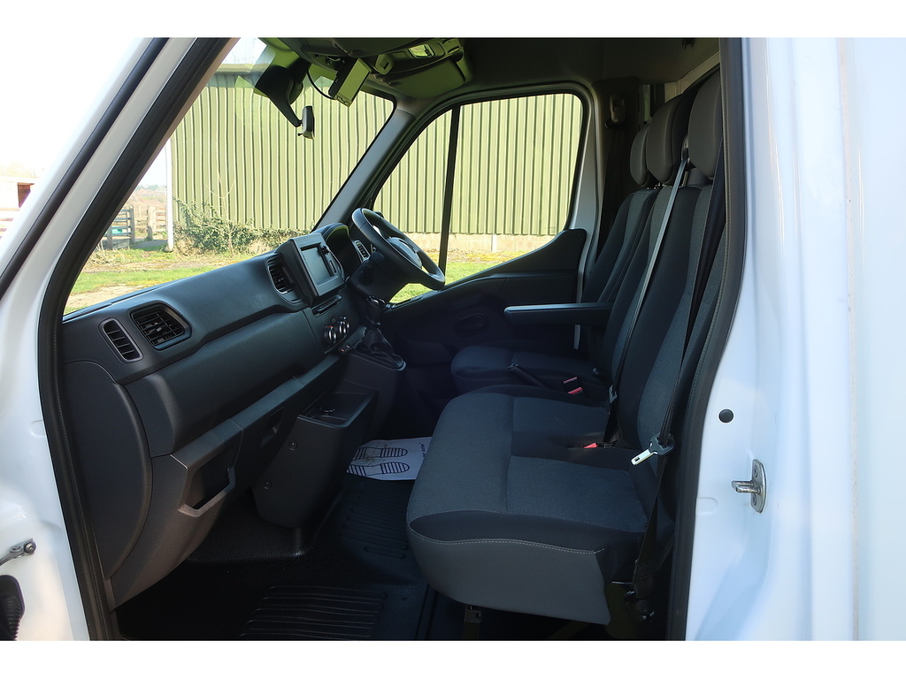 Renault Master 2.3 Dci Energy 35 Business Lwb Luton Fwd Euro 6 S White #6