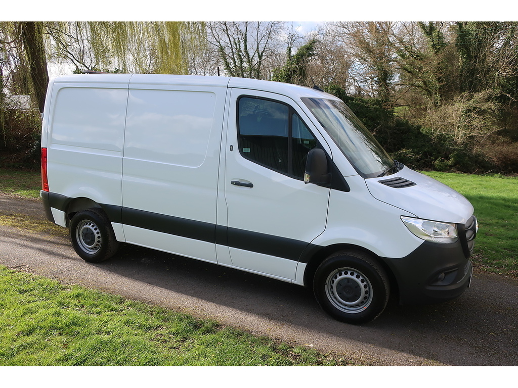 Mercedes-Benz Sprinter 2.0 315 Cdi Progressive Panel Van G-tro HN72RYX White #3