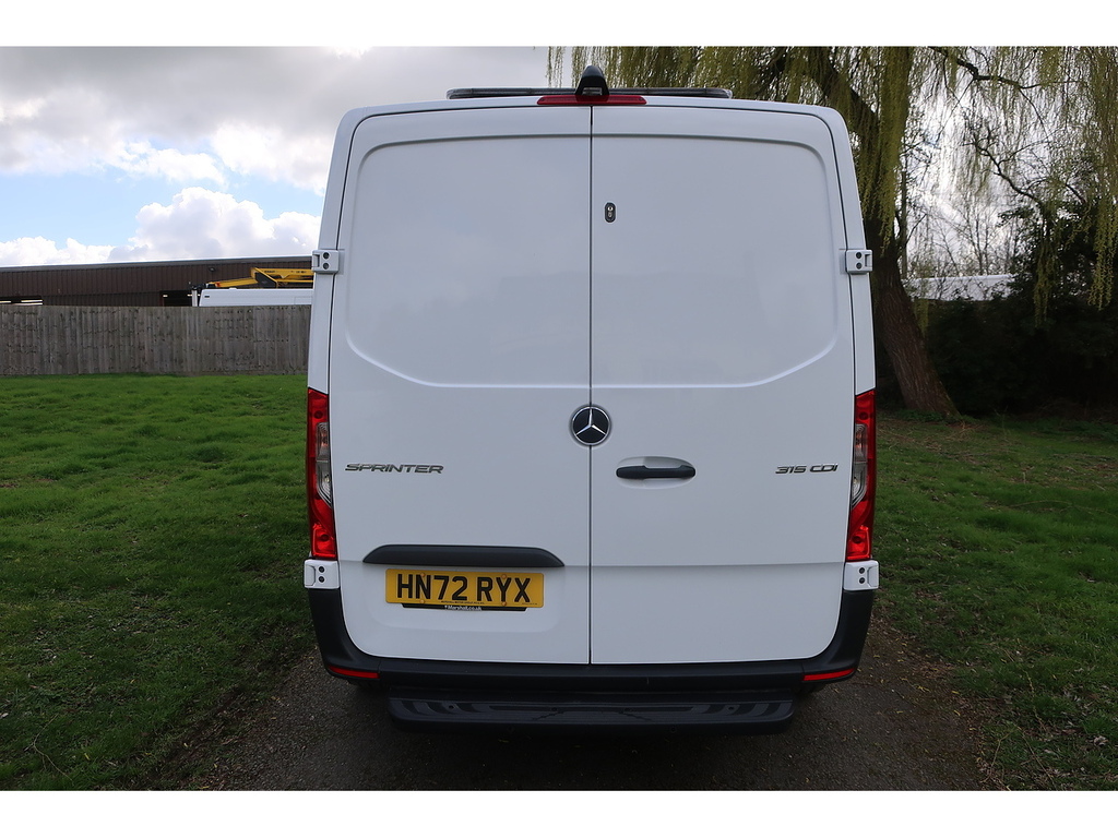 Mercedes-Benz Sprinter 2.0 315 Cdi Progressive Panel Van G-tro HN72RYX White #5