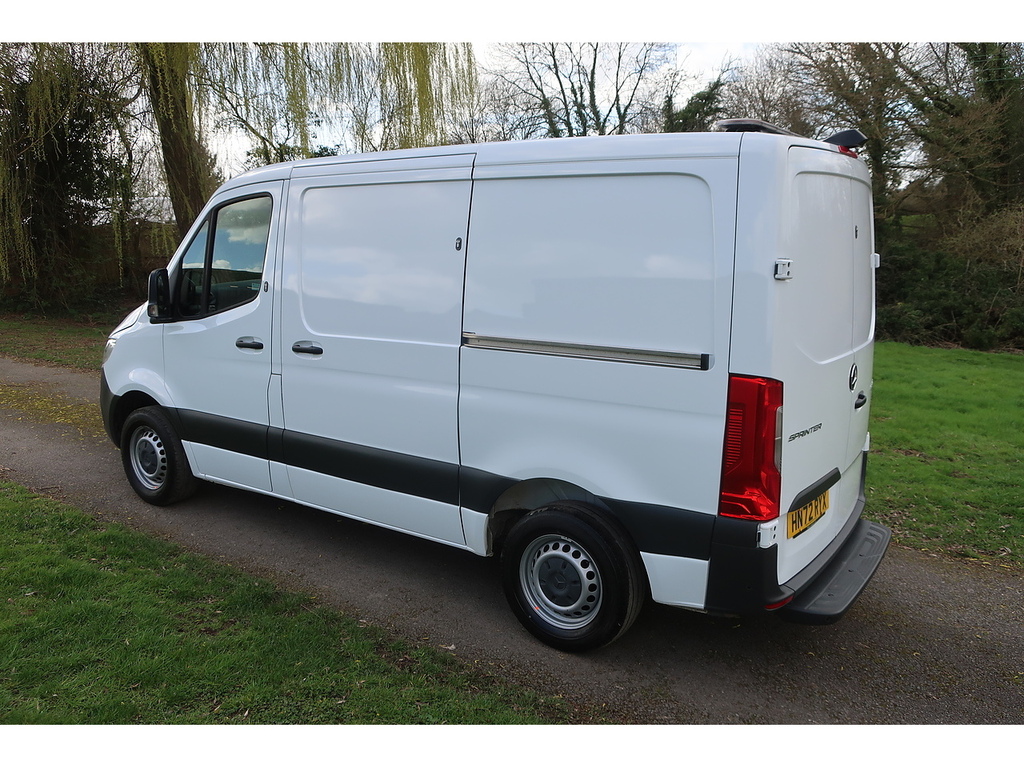 Mercedes-Benz Sprinter 2.0 315 Cdi Progressive Panel Van G-tro HN72RYX White #4