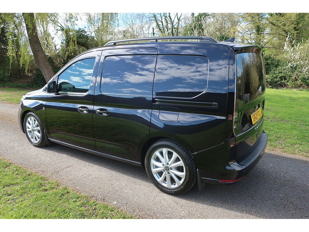 Volkswagen Caddy 2.0 Tdi C20 Commerce Pro Panel Van Dsg Black #4
