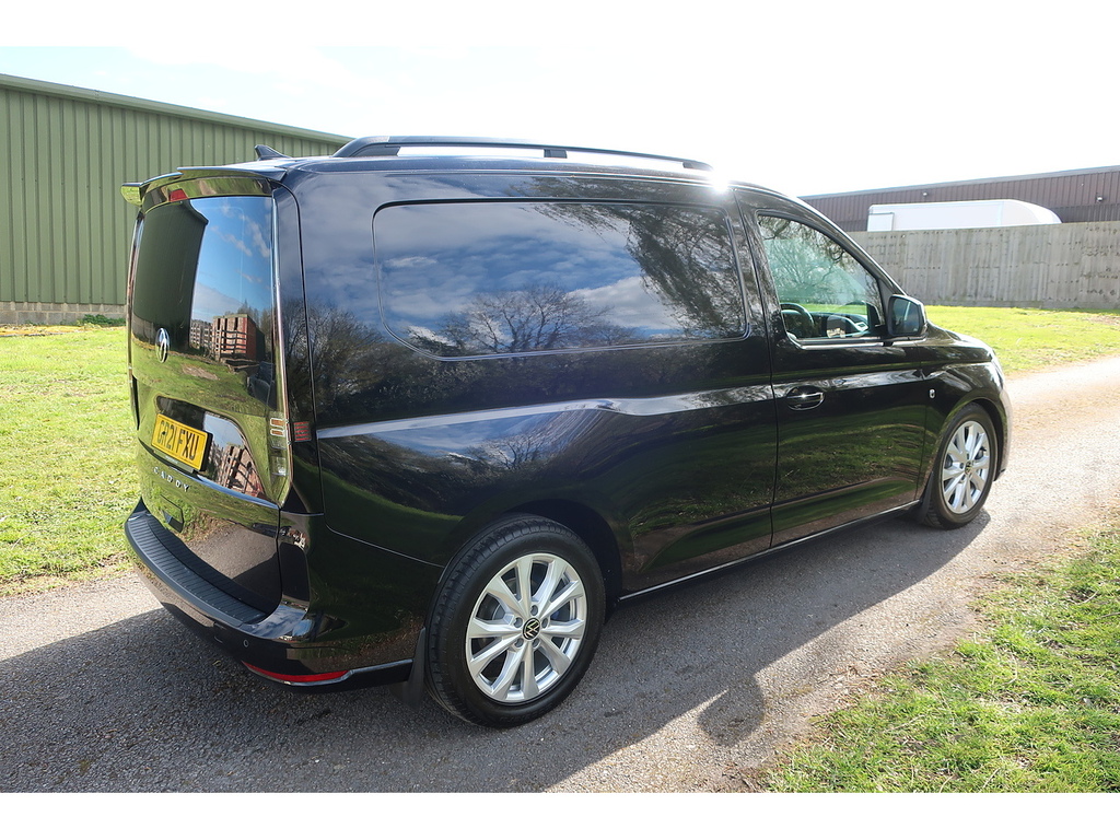 Volkswagen Caddy 2.0 Tdi C20 Commerce Pro Panel Van Dsg Black #2