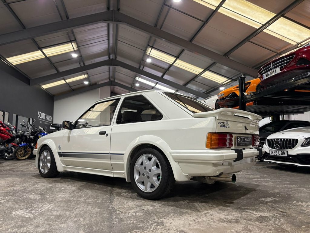 Ford Escort Se Cabrio All-white White #7