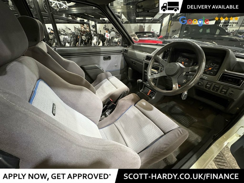 Ford Escort Se Cabrio All-white White #1