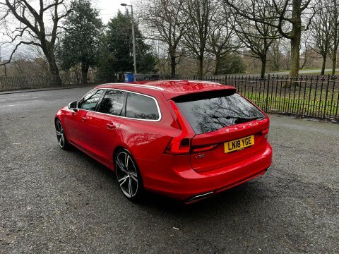 Volvo V90 2.0 V90 R-design LN18YGE Red #3